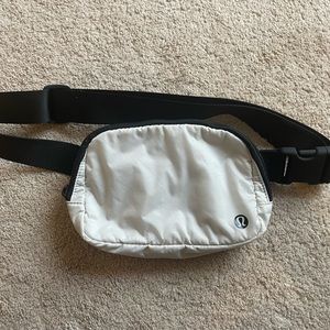 OG lululemon white opal belt bag